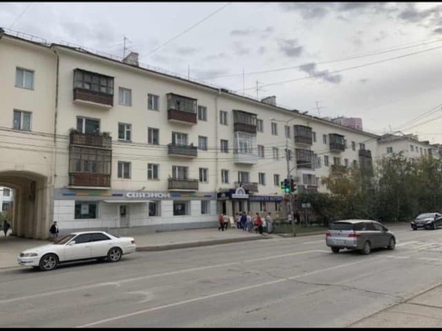 2 комн., 51.0 м², 2 эт.