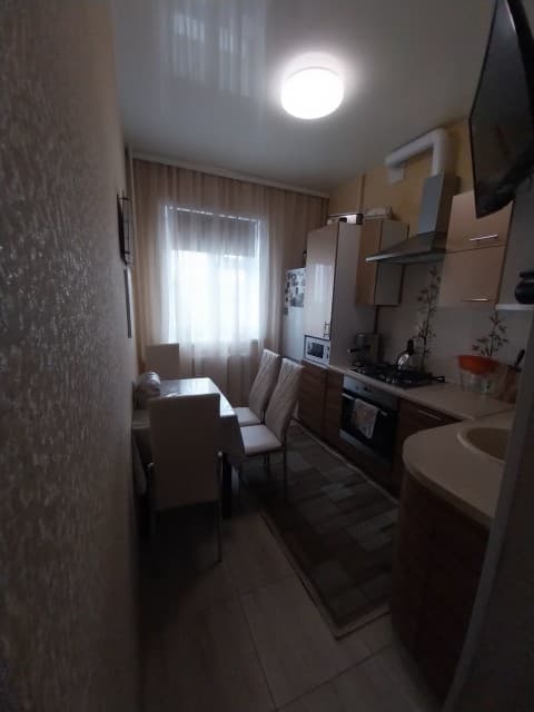 2 комн., 57.0 м², 3 эт.