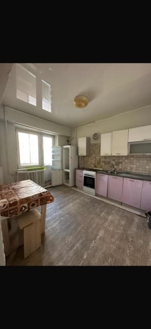 2 комн., 57.0 м², 1 эт.