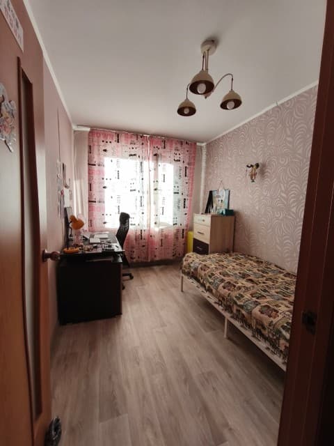 4 комн., 71.0 м², 5 эт.