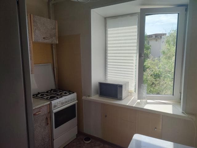 2 комн., 45.0 м², 2 эт.
