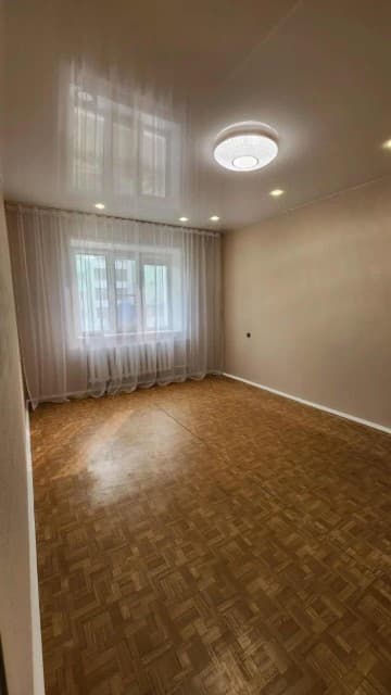 2 комн., 54.0 м², 2 эт.