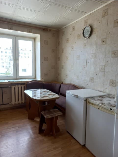 3 комн., 60.0 м², 3 эт.