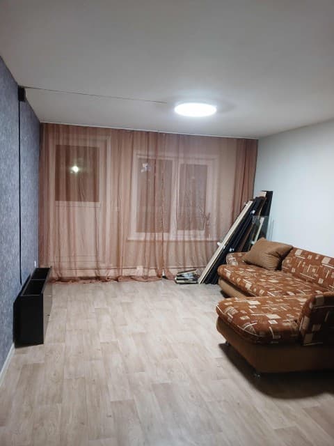 2 комн., 44.0 м², 2 эт.