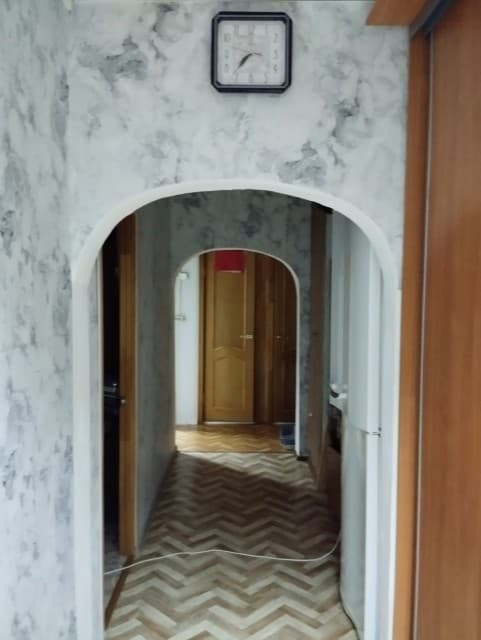 2 комн., 57.0 м², 2 эт.