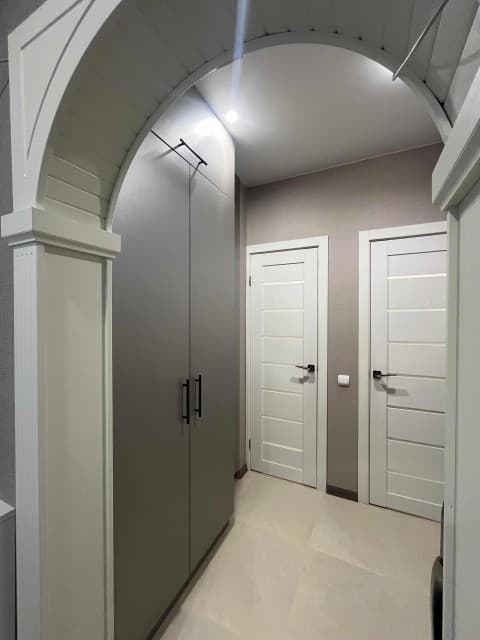 2 комн., 56.0 м², 2 эт.