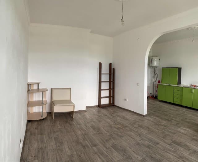 1 комн., 37.7 м², 3 эт.