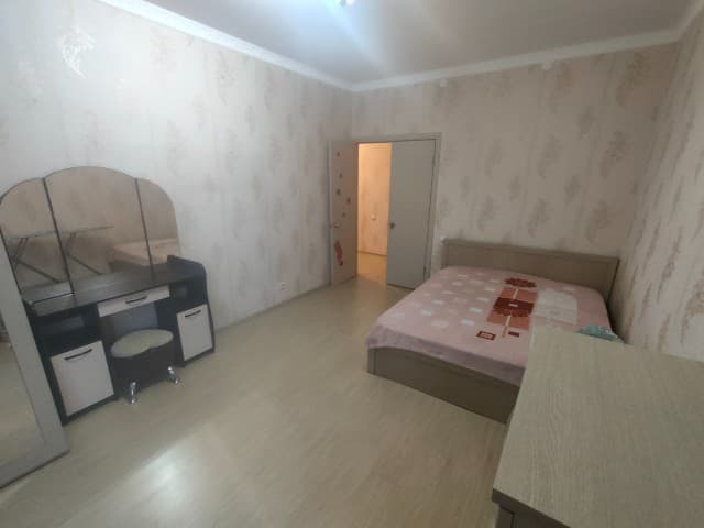 2 комн., 60.0 м², 3 эт.