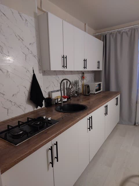 1 комн., 35.0 м², 1 эт.