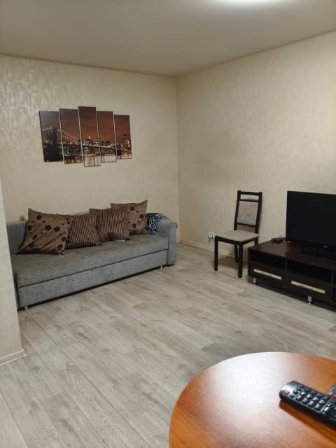 3 комн., 87.0 м²